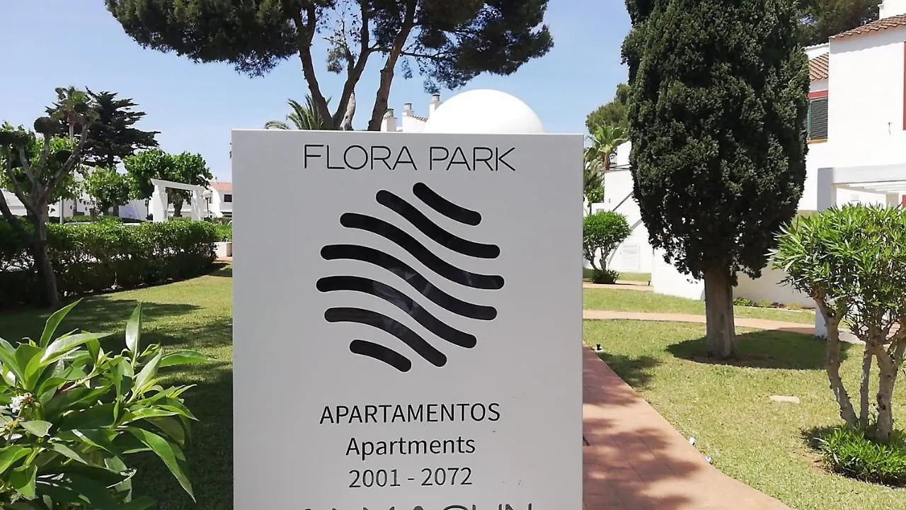 Aparthotel Flora Park & Aquarock Cala'N Bosch