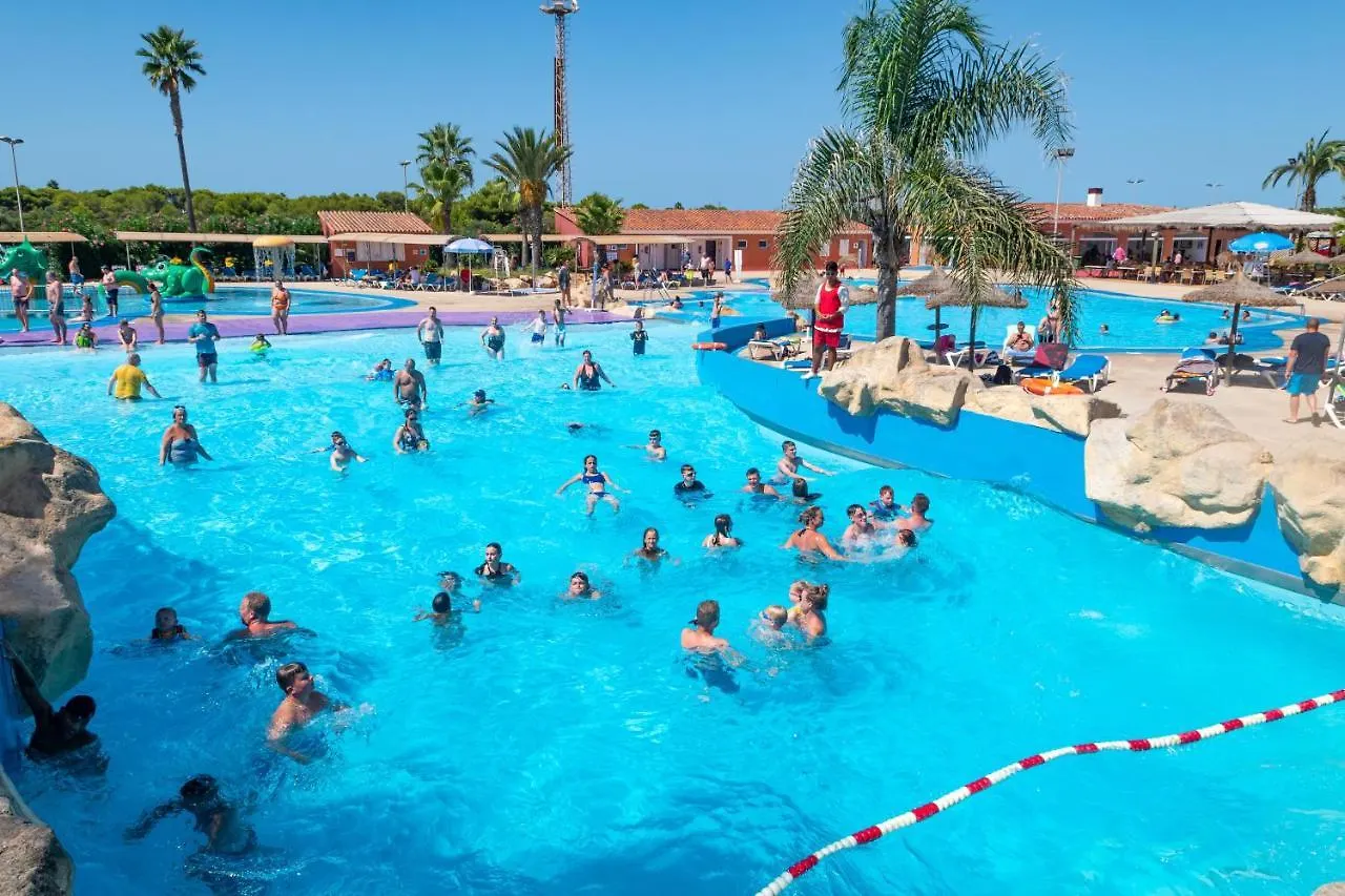 Aparthotel Flora Park & Aquarock Cala'N Bosch